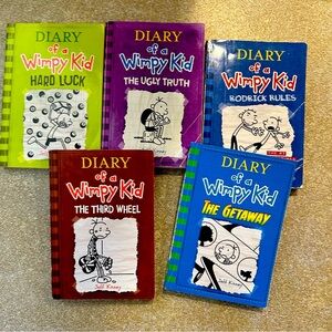 5 “Diary of a Wimpy Kid” books